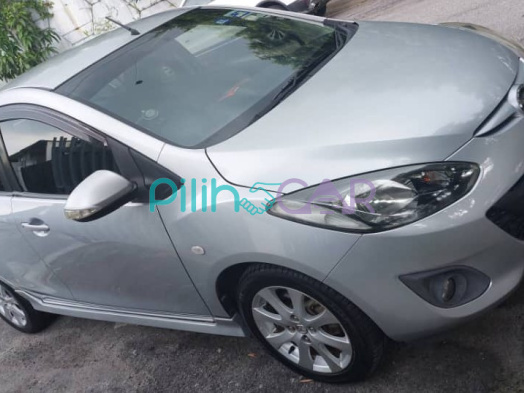 Mazda 2 Sedan 1.5