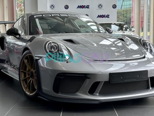 Unregistered 2018 Porsche 991.2 911 GT3 RS 4.0 PDK CS PKG